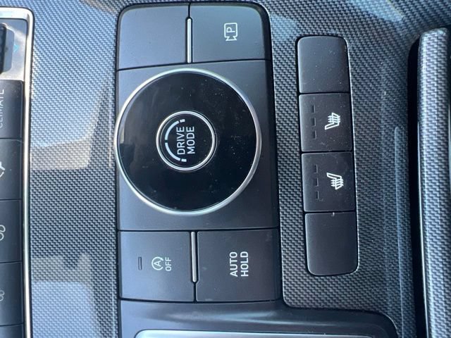 Used 2021 Hyundai Santa Fe SEL w/ Convenience Package FWD image 16