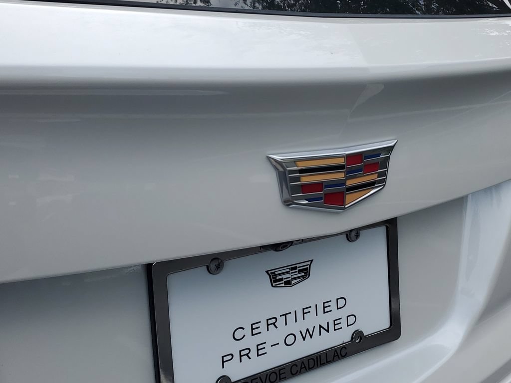 Certified 2025 Cadillac XT4 Premium Luxury w/ Technology Package FWD image 28