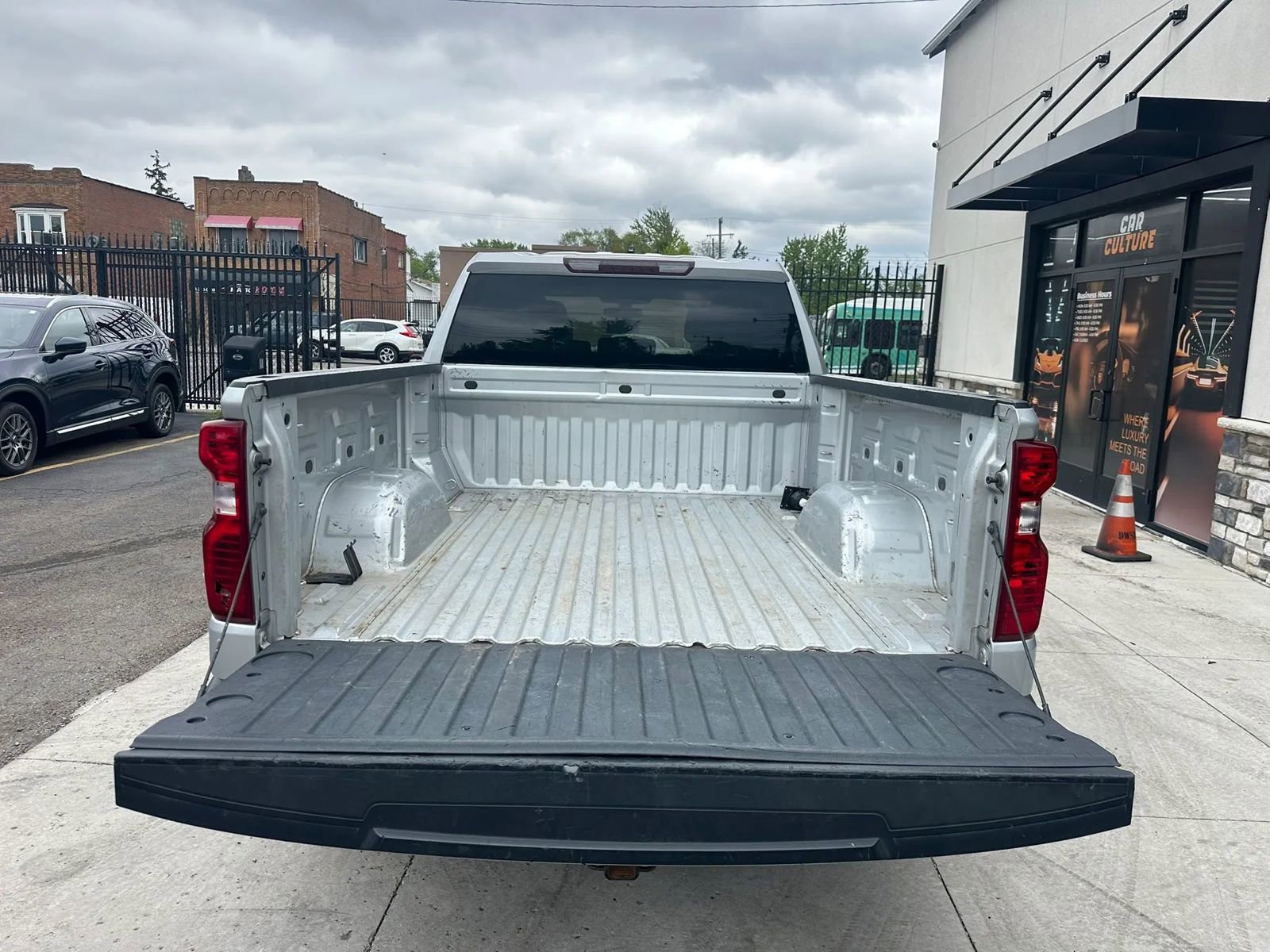 Used 2020 Chevrolet Silverado 1500 LT w/ All-Star Edition AWD/4WD image 6