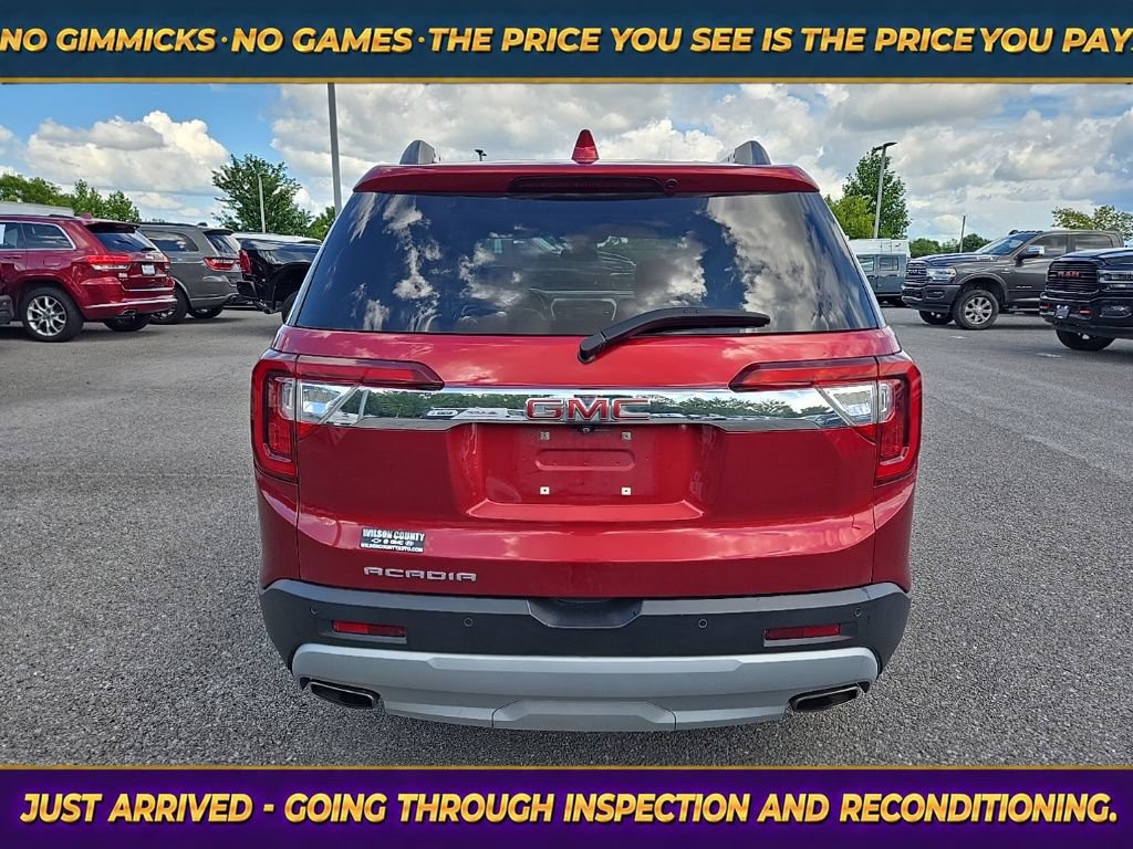 Used 2021 GMC Acadia SLT w/ LPO, Floor Liner Package FWD image 6