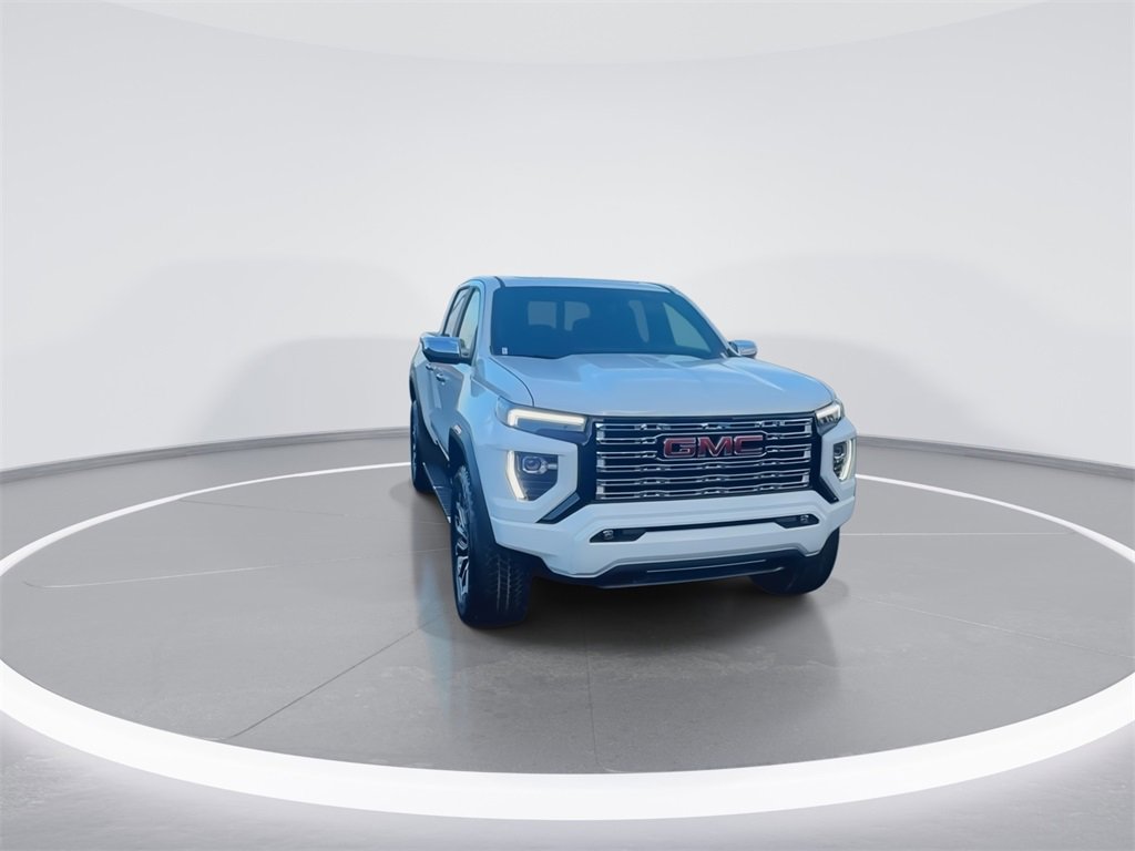 New 2026 GMC Canyon Denali image 3
