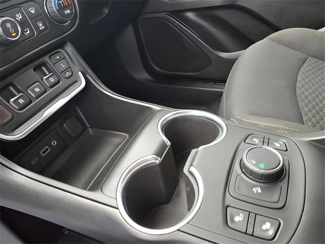 Used 2019 GMC Terrain SLE w/ Driver Convenience Package image 18