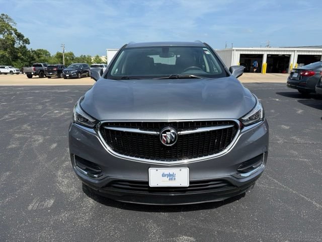 Used 2018 Buick Enclave Essence FWD image 2