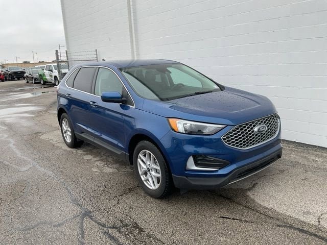 Used 2023 Ford Edge SEL image 1
