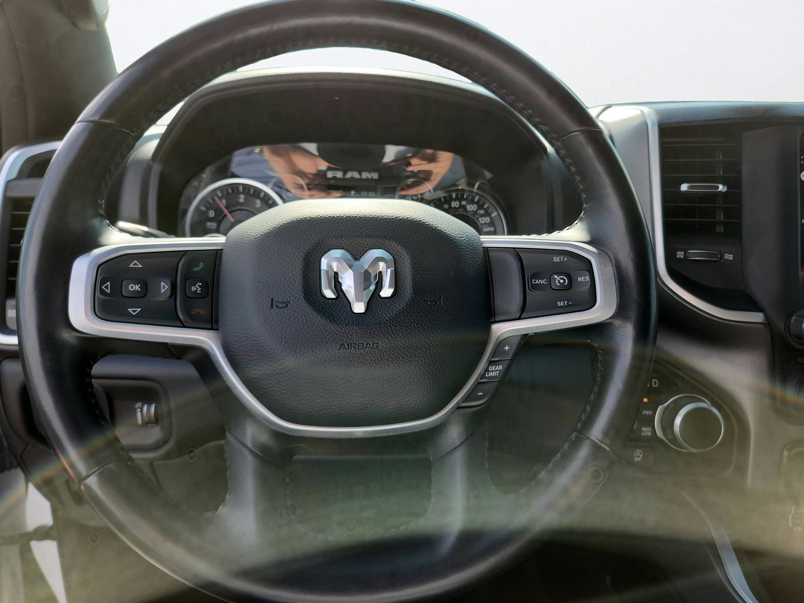Used 2023 RAM 1500 Big Horn AWD/4WD image 14