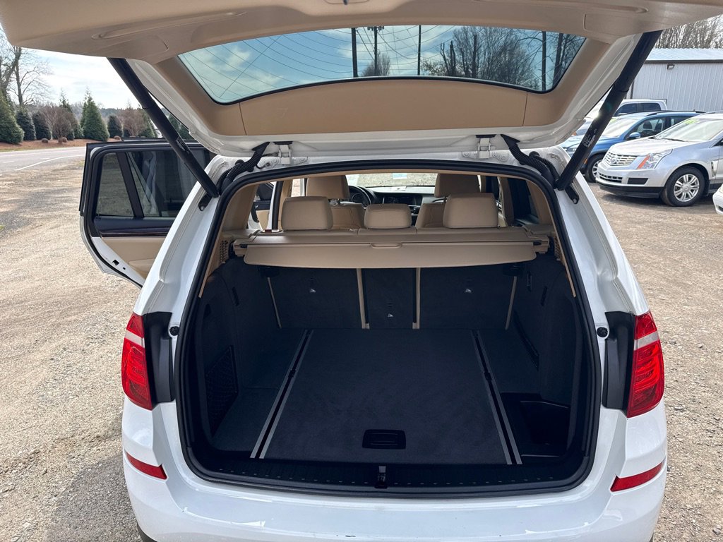Used 2015 BMW X3 xDrive28i image 11