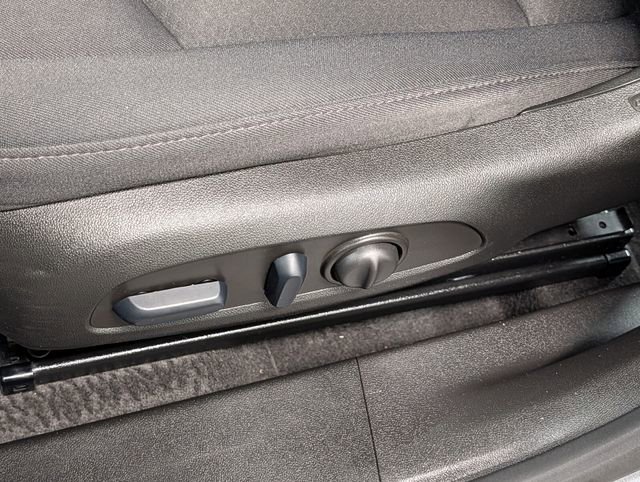 Used 2024 Chevrolet Malibu LT w/ Sport Edition FWD image 11