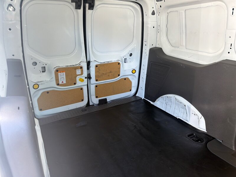 Used 2023 Ford Transit Connect XL FWD image 30