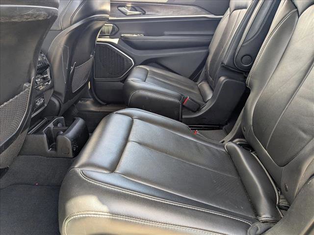 Used 2021 Jeep Grand Cherokee L Limited image 16