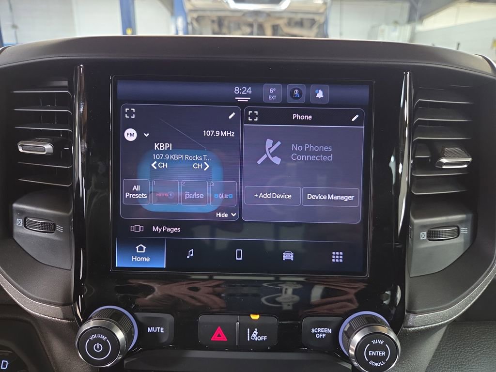 New 2026 RAM 1500 Classic Warlock image 18