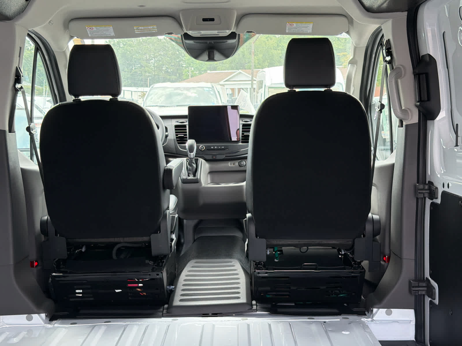 New 2026 Ford Transit 250 Low Roof RWD image 15