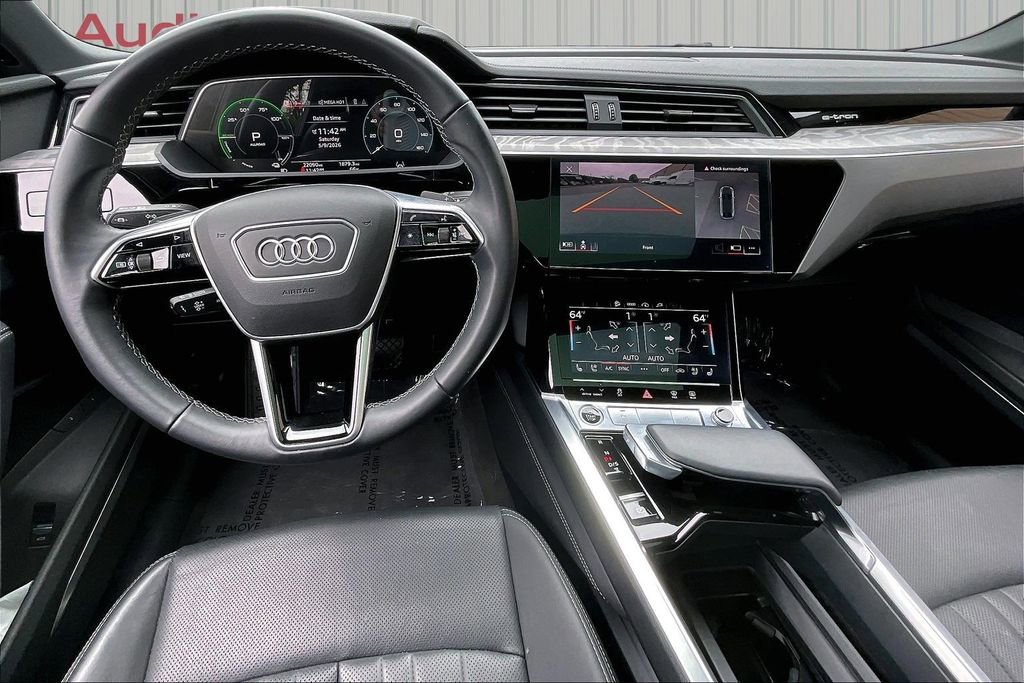 Used 2024 Audi Q8 e-tron Premium Plus w/ Premium Plus Package AWD/4WD image 7