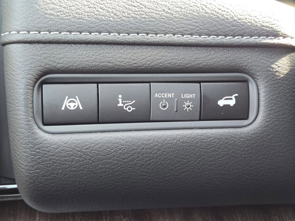 New 2026 Nissan Armada Platinum Reserve w/ Accent Package image 29