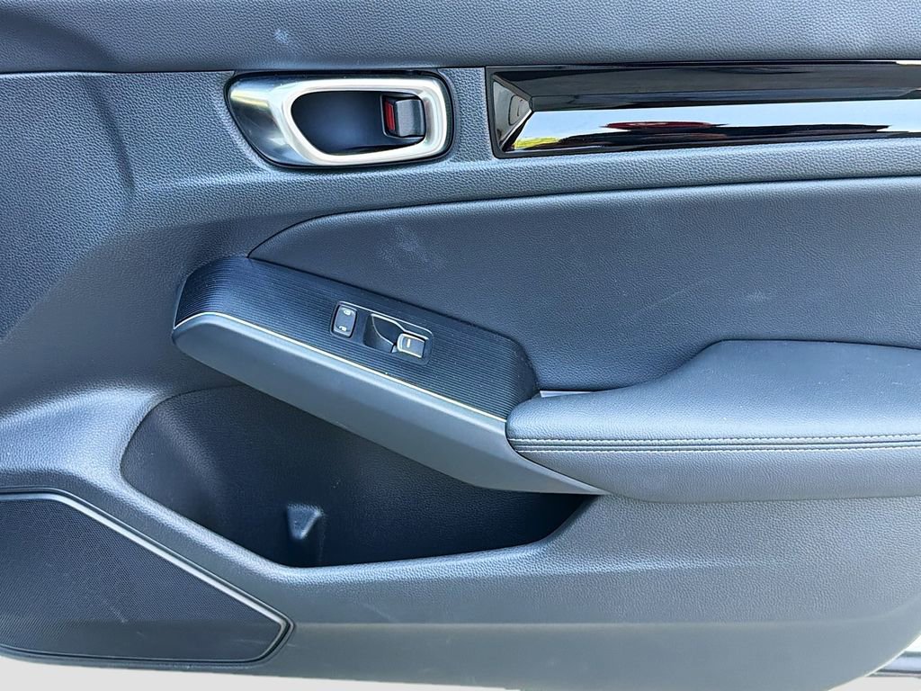 Used 2024 Honda Civic Touring image 17