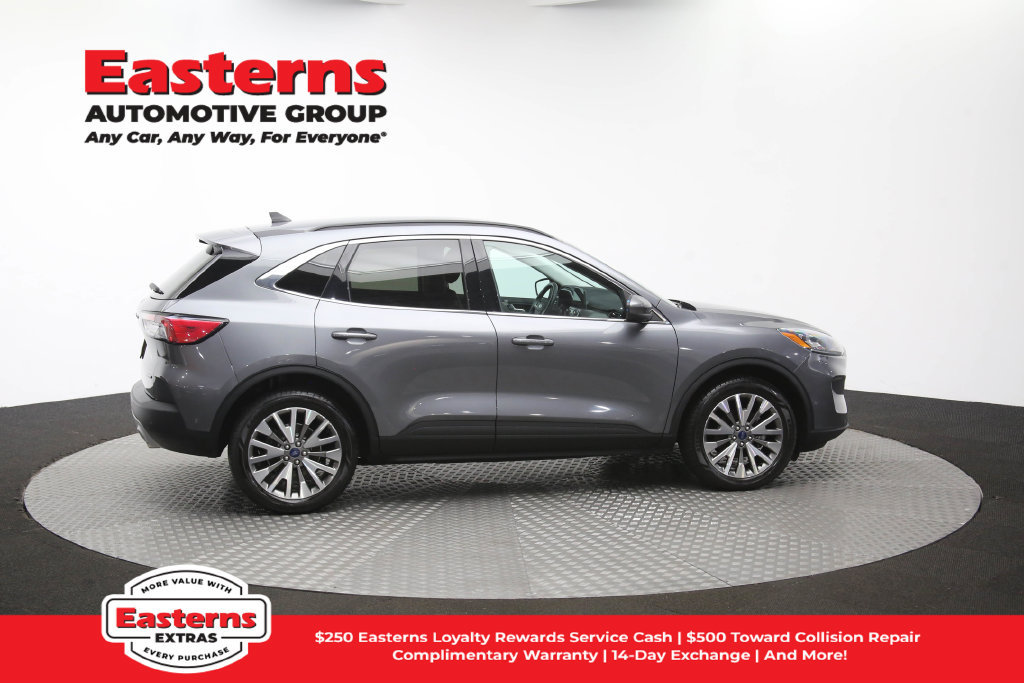Used 2021 Ford Escape Titanium AWD/4WD image 46