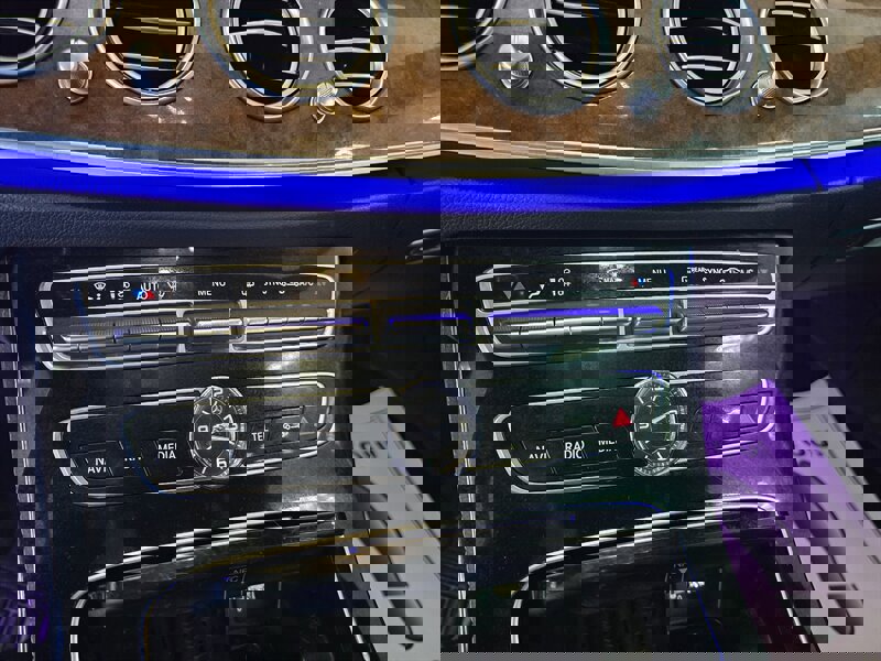 Used 2017 Mercedes-Benz E 300 image 23