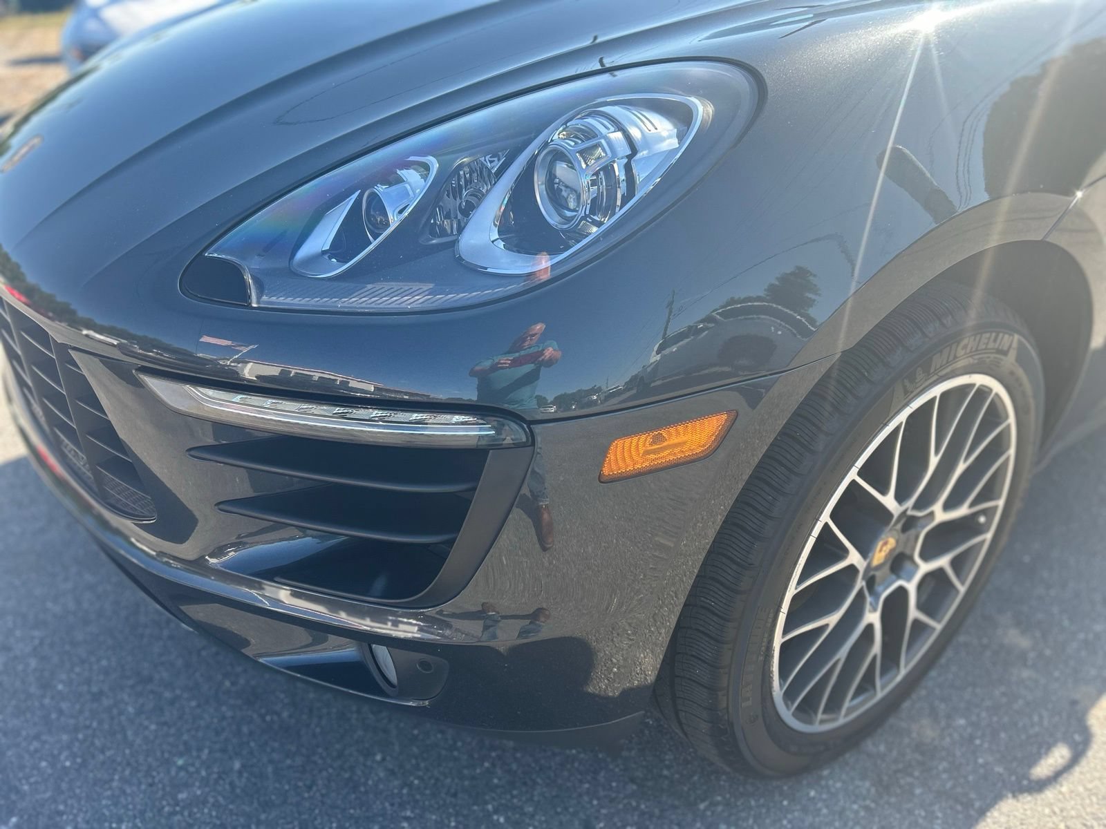 Used 2018 Porsche Macan Sport Edition AWD/4WD image 5