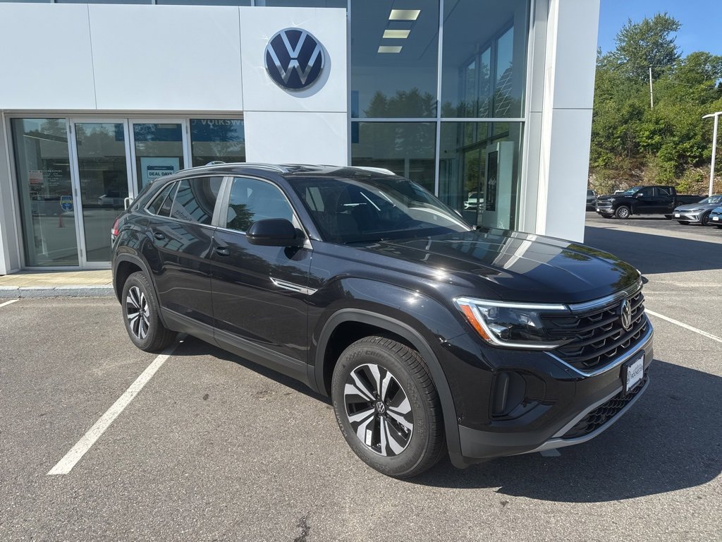 New 2026 Volkswagen Atlas Cross Sport SE image 14