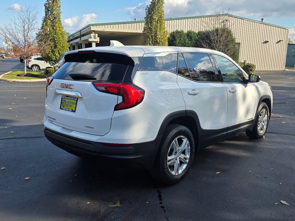 Used 2020 GMC Terrain SLE image 9