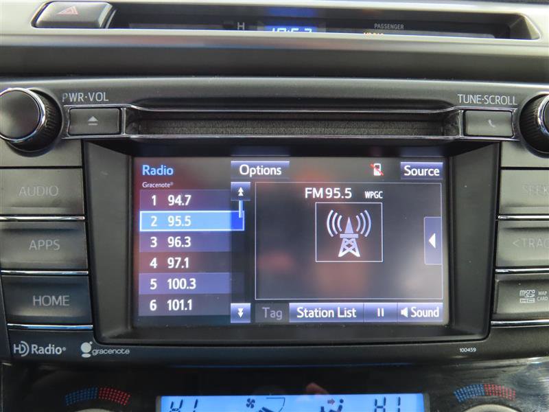 Used 2015 Toyota RAV4 Limited image 27