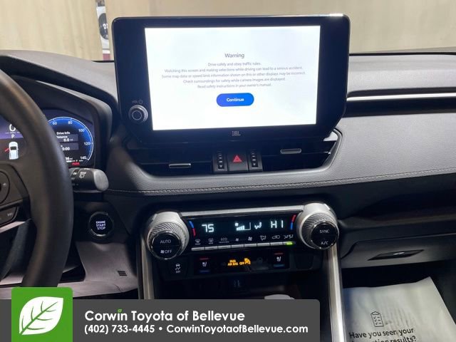 Used 2023 Toyota RAV4 Limited image 18