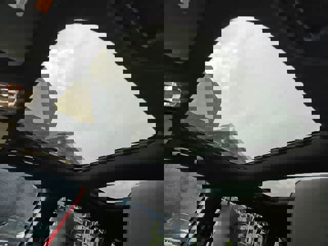 Used 2026 Mercedes-Benz GLB 250 image 16