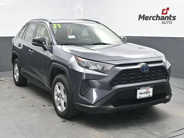 Used 2021 Toyota RAV4 LE AWD/4WD image 1