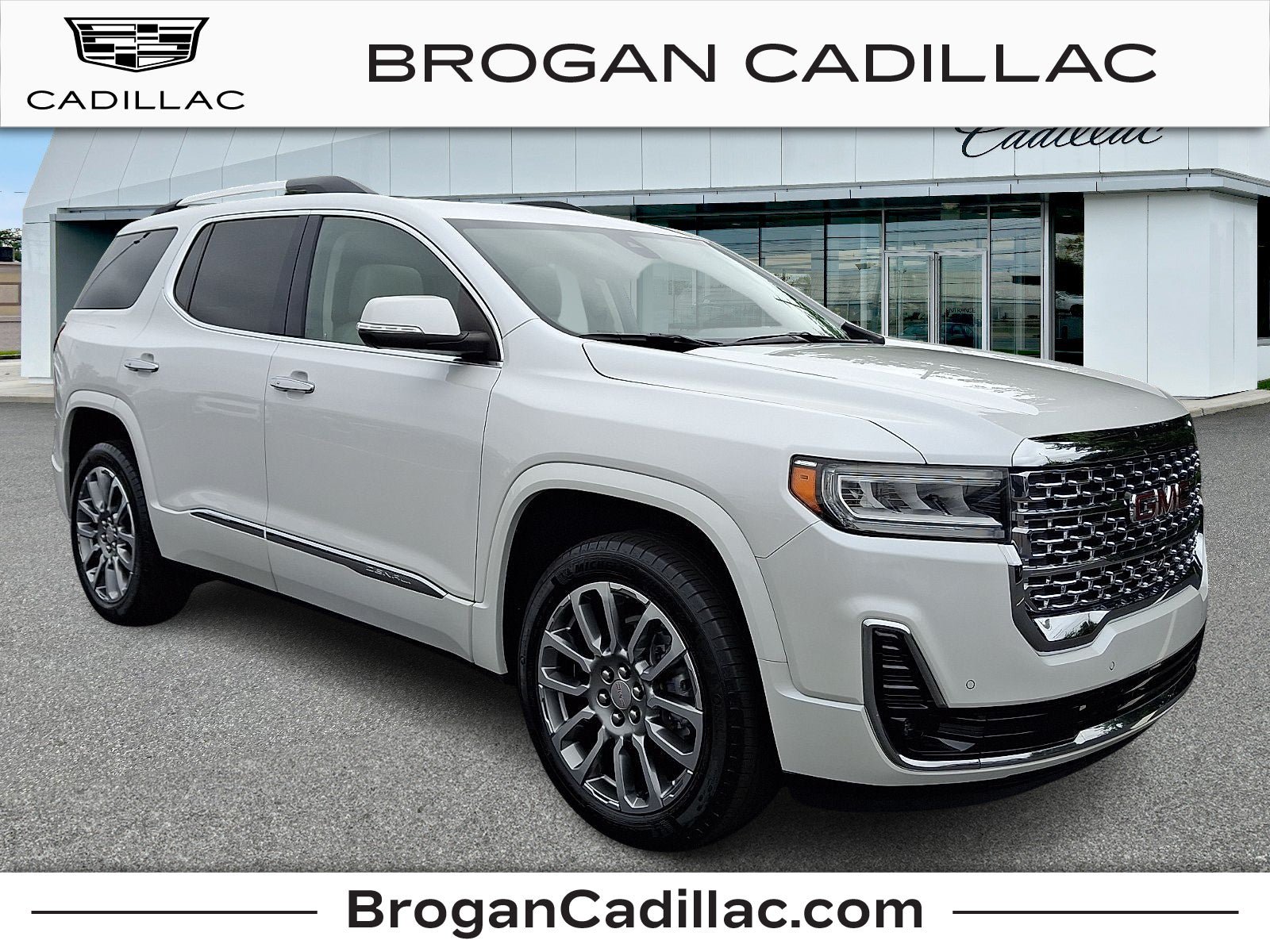 Used 2022 GMC Acadia Denali w/ Denali Ultimate Package