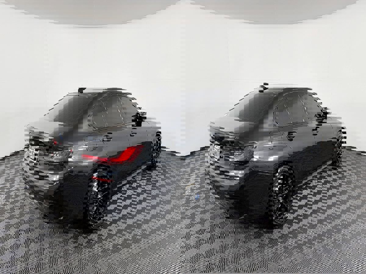 Used 2022 BMW 330e w/ M Sport Package image 7