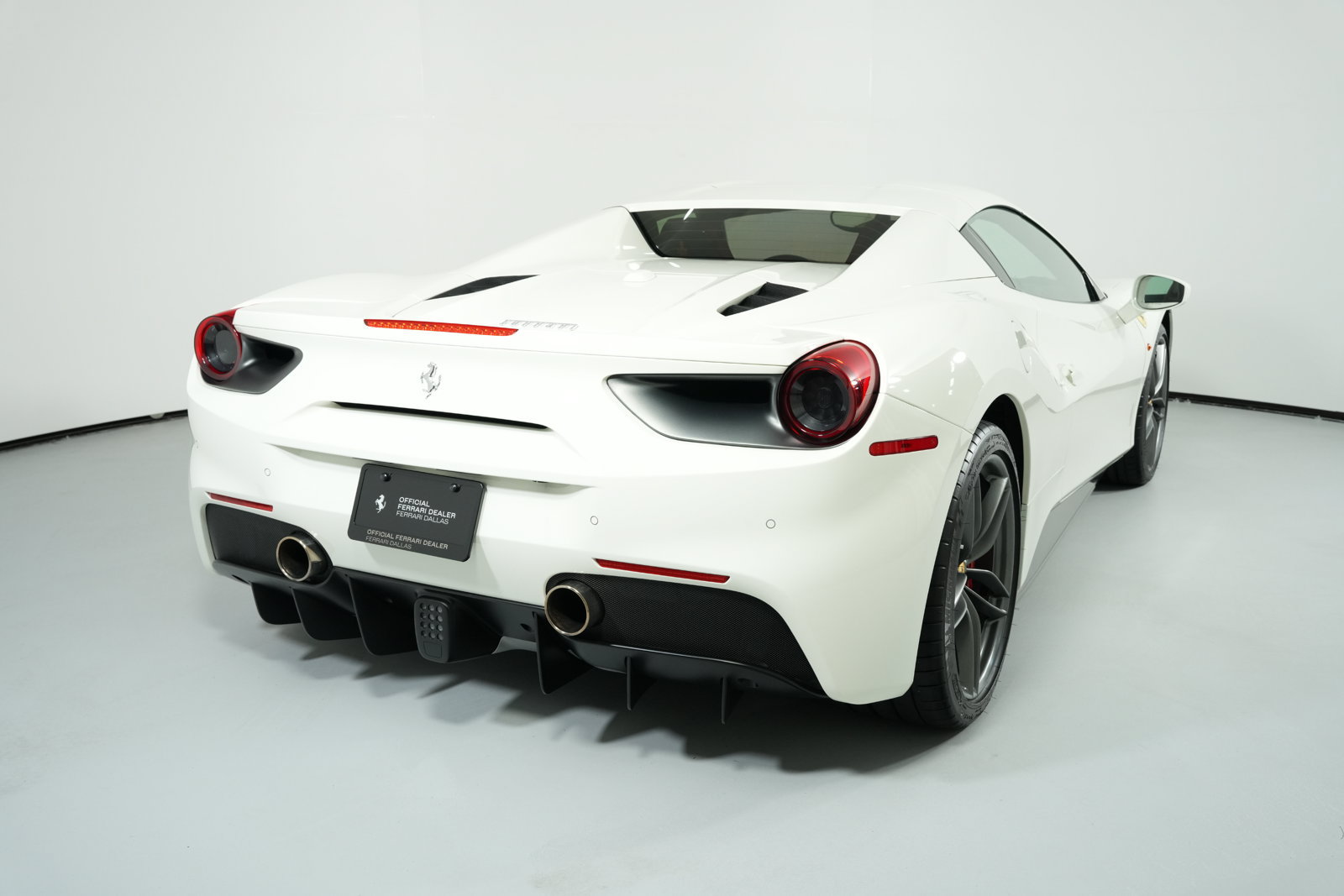 Certified 2017 Ferrari 488 Spider RWD image 15