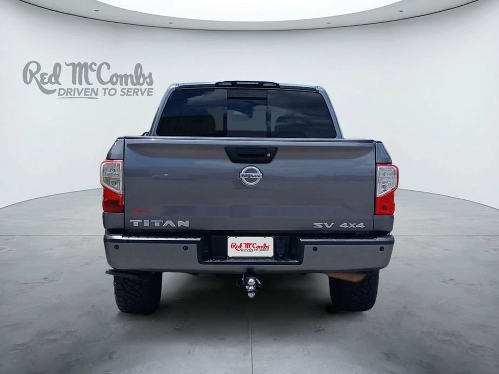 Used 2019 Nissan Titan SV w/ SV Convenience Package AWD/4WD image 4