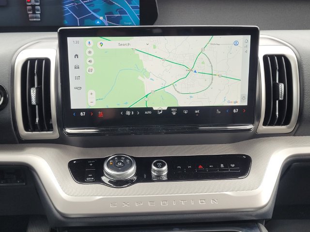 New 2026 Ford Expedition Active RWD image 16
