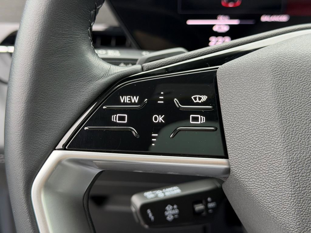 Certified 2025 Audi Q6 e-tron Premium Plus w/ Premium Plus AWD/4WD image 30