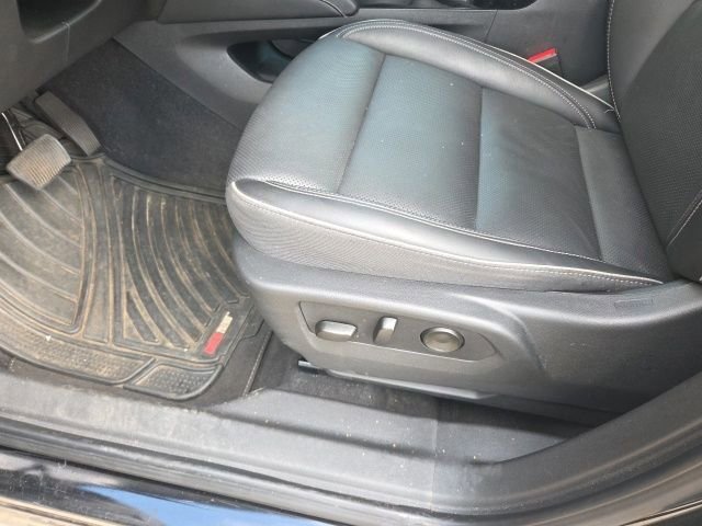 Used 2021 Buick Envision Essence w/ Technology Package I FWD image 10