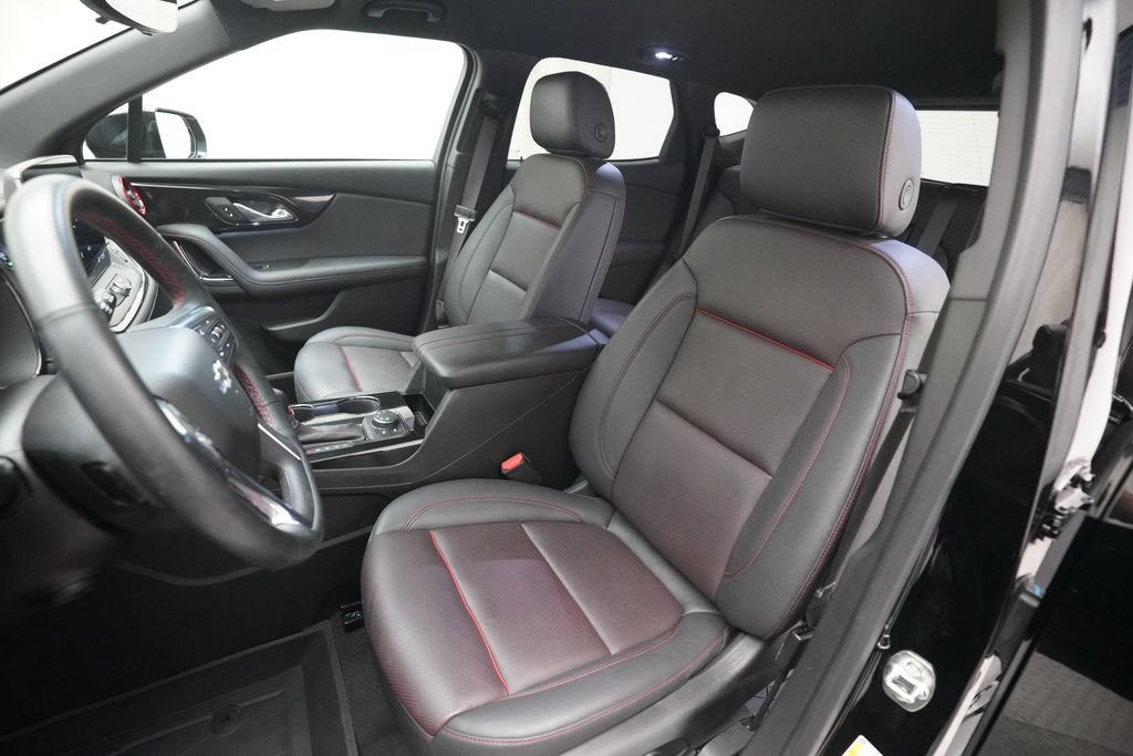 Certified 2024 Chevrolet Blazer RS w/ Driver Confidence II Package AWD/4WD image 7