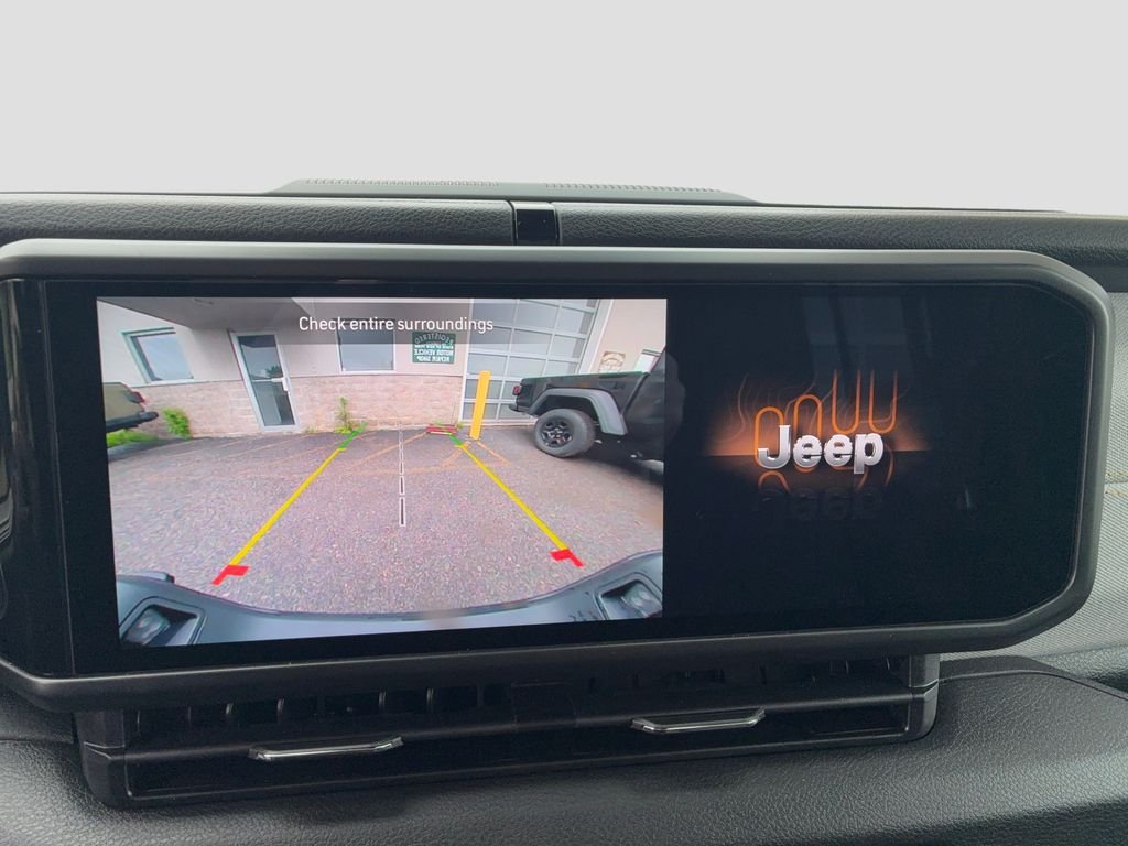 New 2026 Jeep Gladiator Sport AWD/4WD image 13