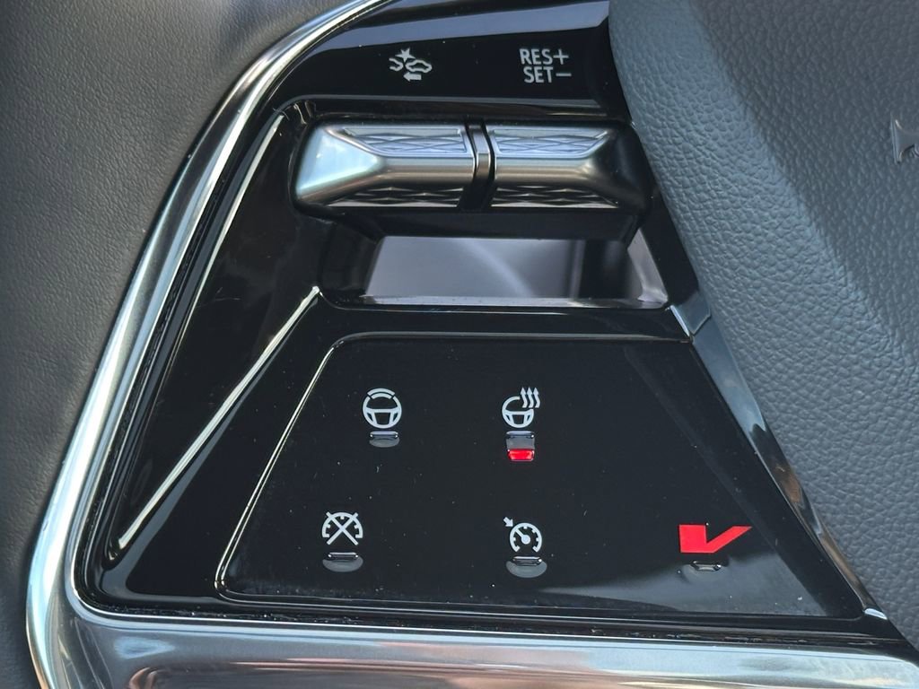 Used 2026 Cadillac Vistiq Sport w/ LPO, Floor Liner Package image 24