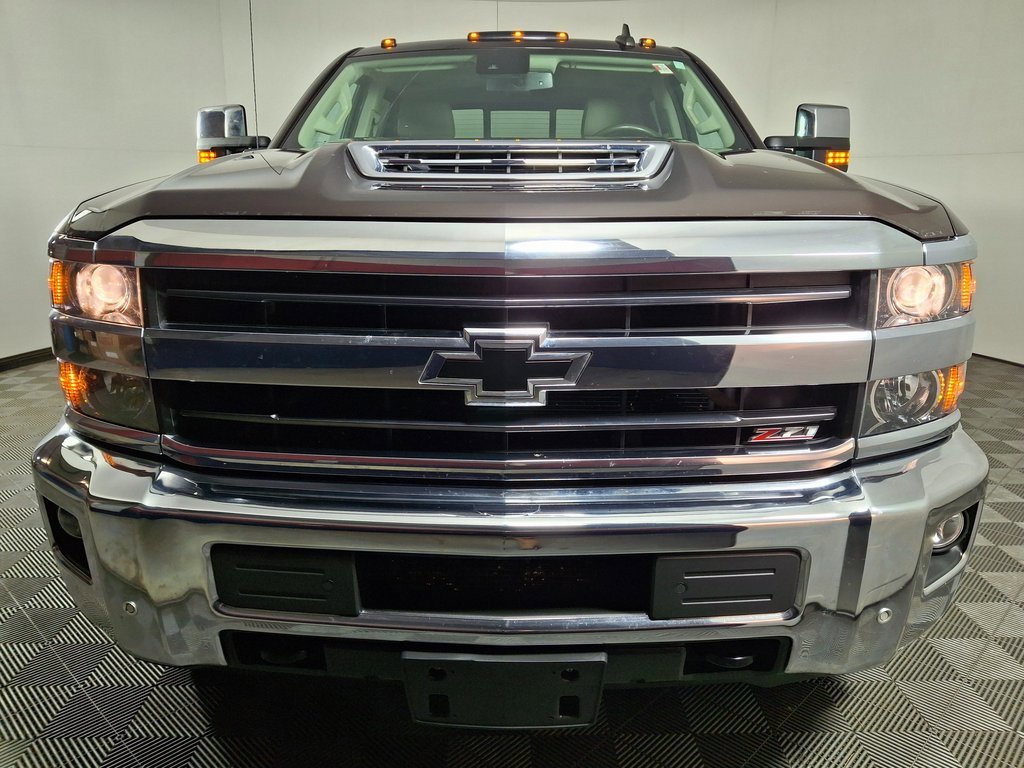 Used 2018 Chevrolet Silverado 3500 LTZ w/ Duramax Plus Package image 8