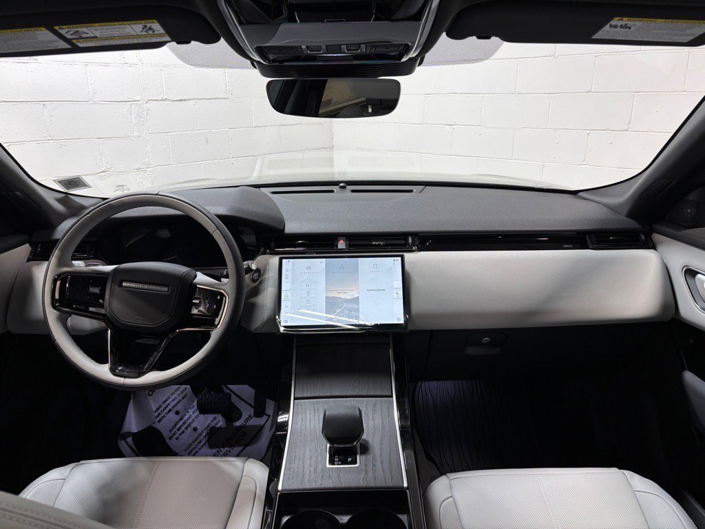 New 2026 Land Rover Range Rover Velar S image 35