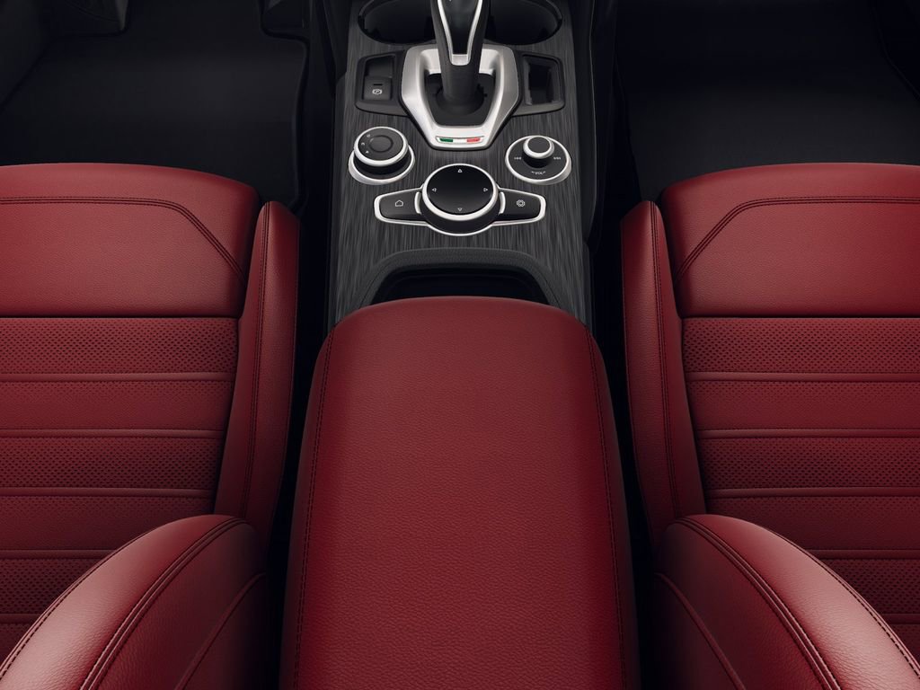 New 2026 Alfa Romeo Giulia image 24