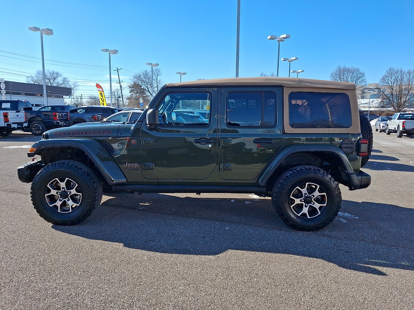 Used 2022 Jeep Wrangler Unlimited Rubicon w/ Steel Bumper Group image 6