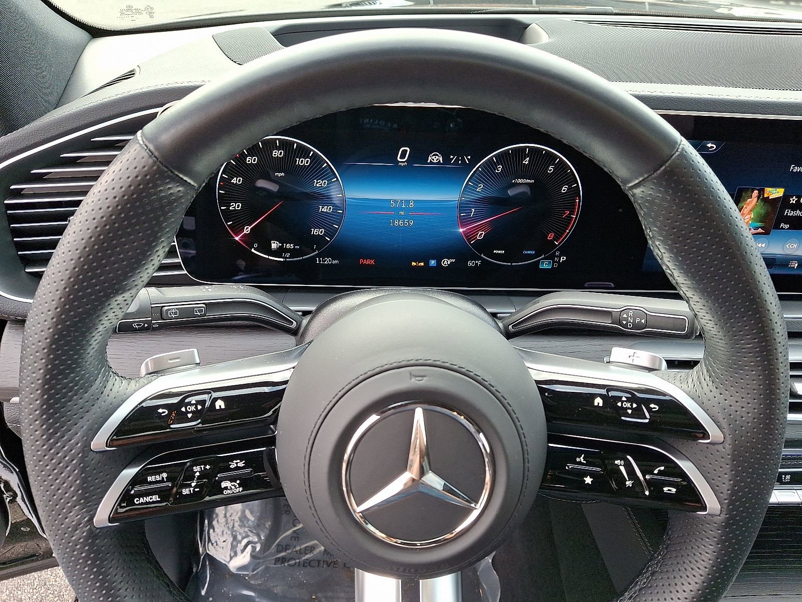 Certified 2025 Mercedes-Benz GLS 450 4MATIC image 20