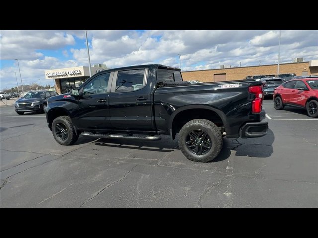 Used 2021 Chevrolet Silverado 1500 LT Trail Boss w/ Convenience Package II image 6