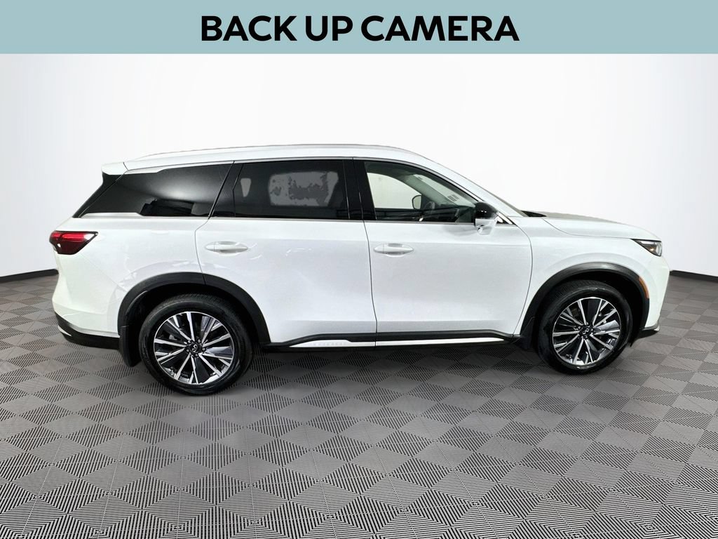 Used 2026 INFINITI QX60 Luxe w/ Cargo Package FWD image 4