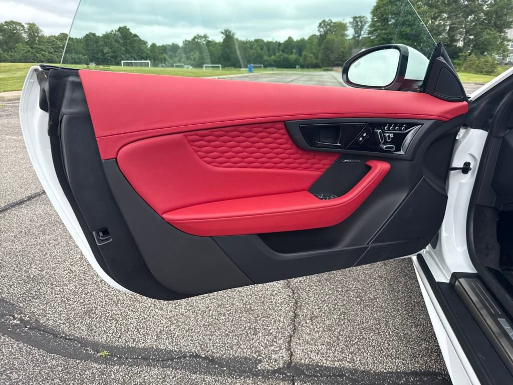 New 2024 Jaguar F-TYPE R image 14