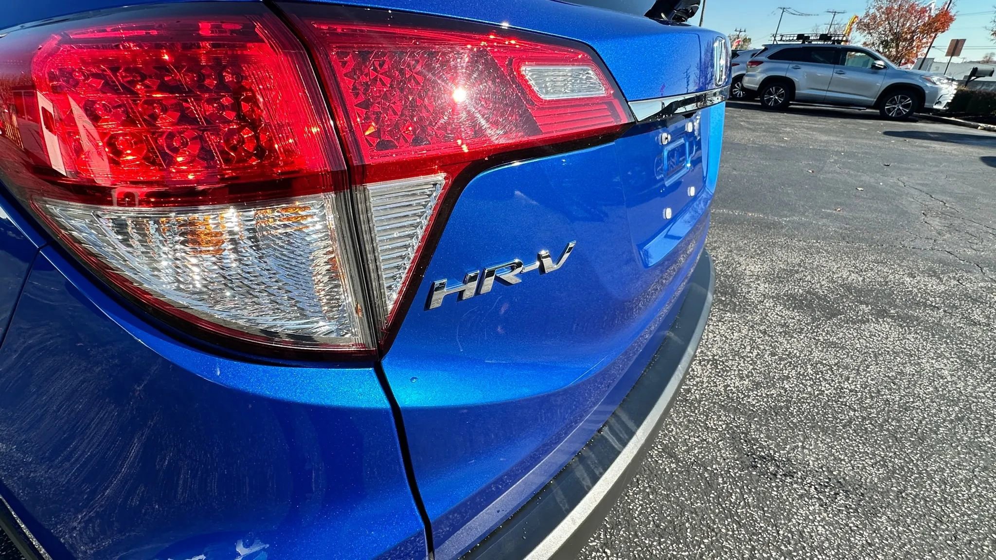 Used 2021 Honda HR-V EX image 14