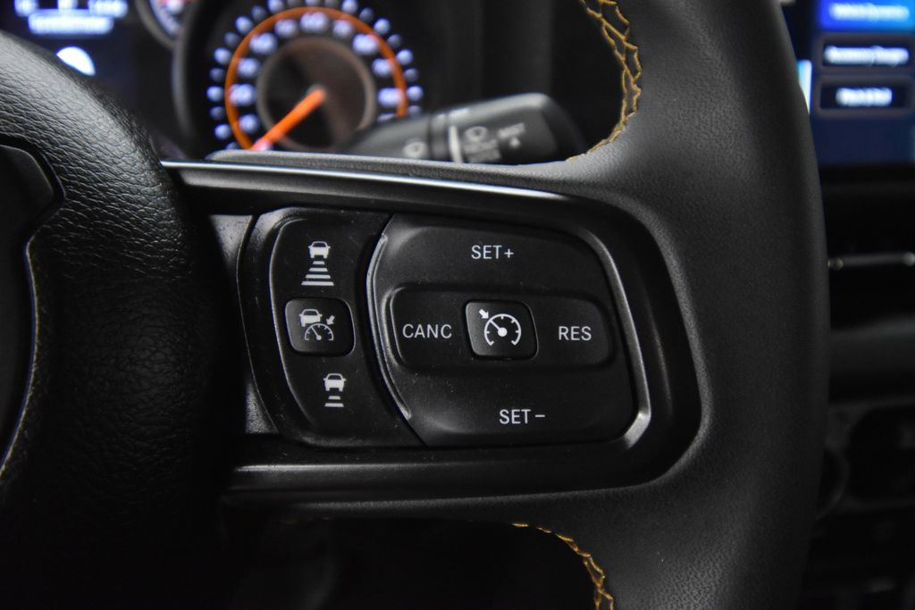 Used 2024 Jeep Wrangler Sport AWD/4WD image 35