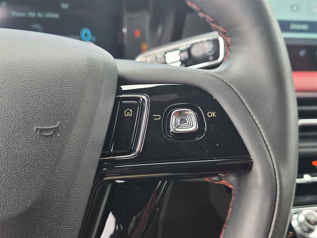 New 2025 Lincoln Corsair Grand Touring w/ Equipment Group 302A image 24