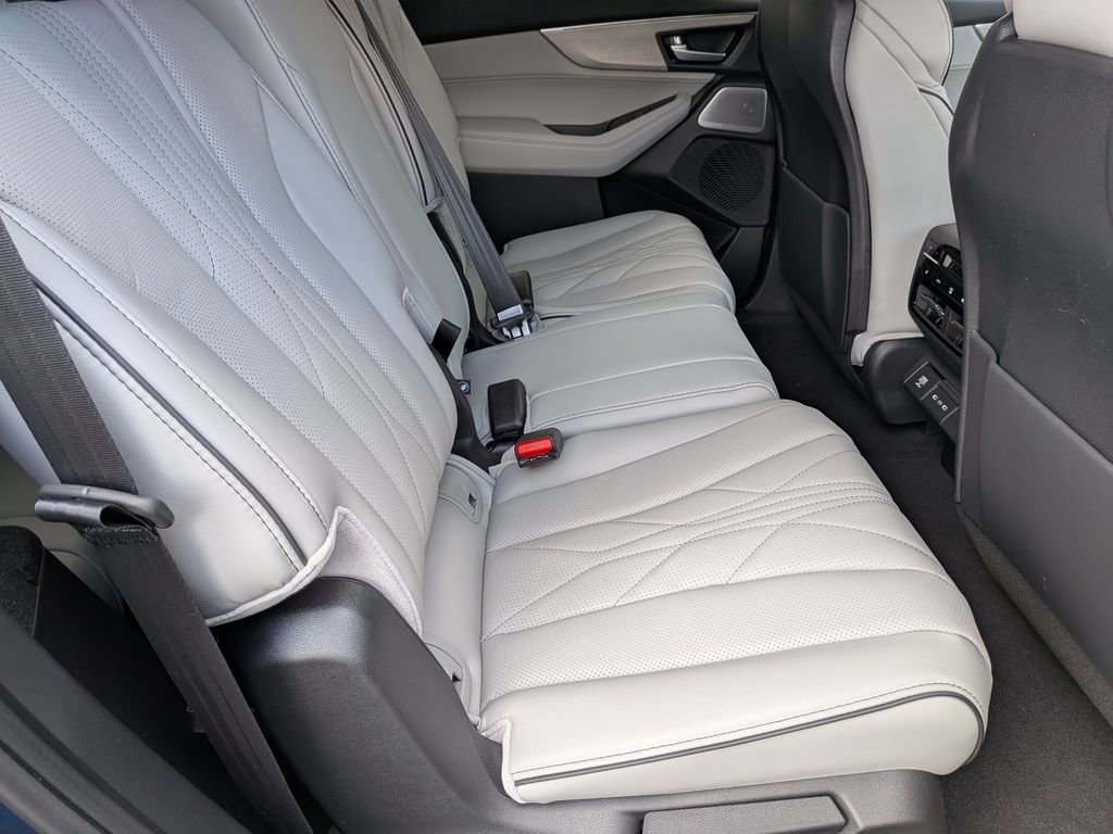 New 2026 Acura MDX w/ Advance Package image 30