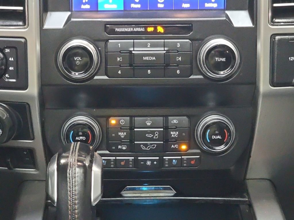 Used 2020 Ford F150 Platinum w/ Equipment Group 701A Luxury AWD/4WD image 23